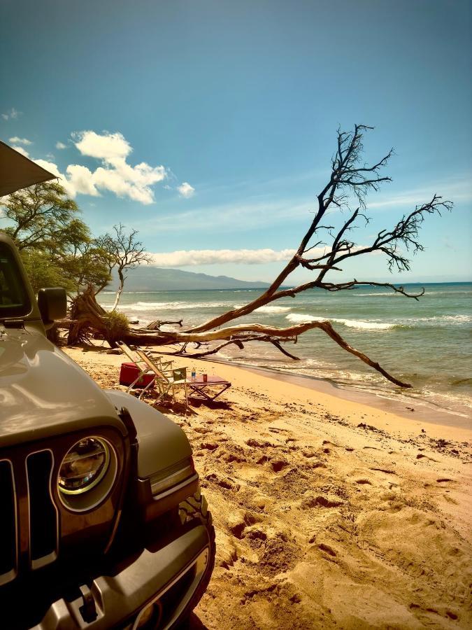 Explore Maui'S Diverse Campgrounds And Uncover The Island'S Beauty From Fresh Perspectives Every Day As You Journey With Aloha Glamp'S Great Jeep Equipped With A Rooftop Tent Paia Exterior photo