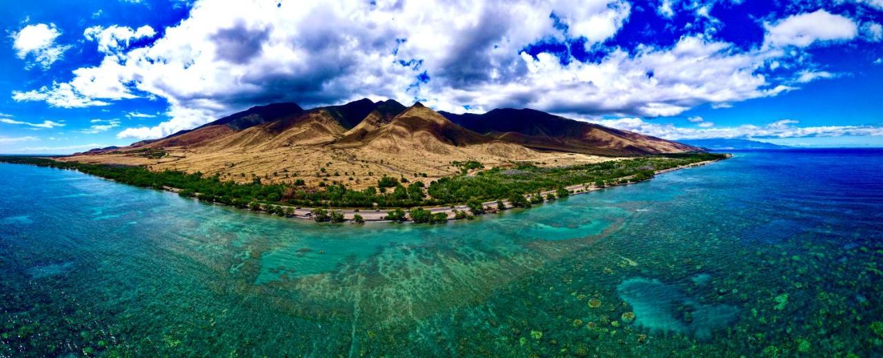 Explore Maui'S Diverse Campgrounds And Uncover The Island'S Beauty From Fresh Perspectives Every Day As You Journey With Aloha Glamp'S Great Jeep Equipped With A Rooftop Tent Paia Exterior photo