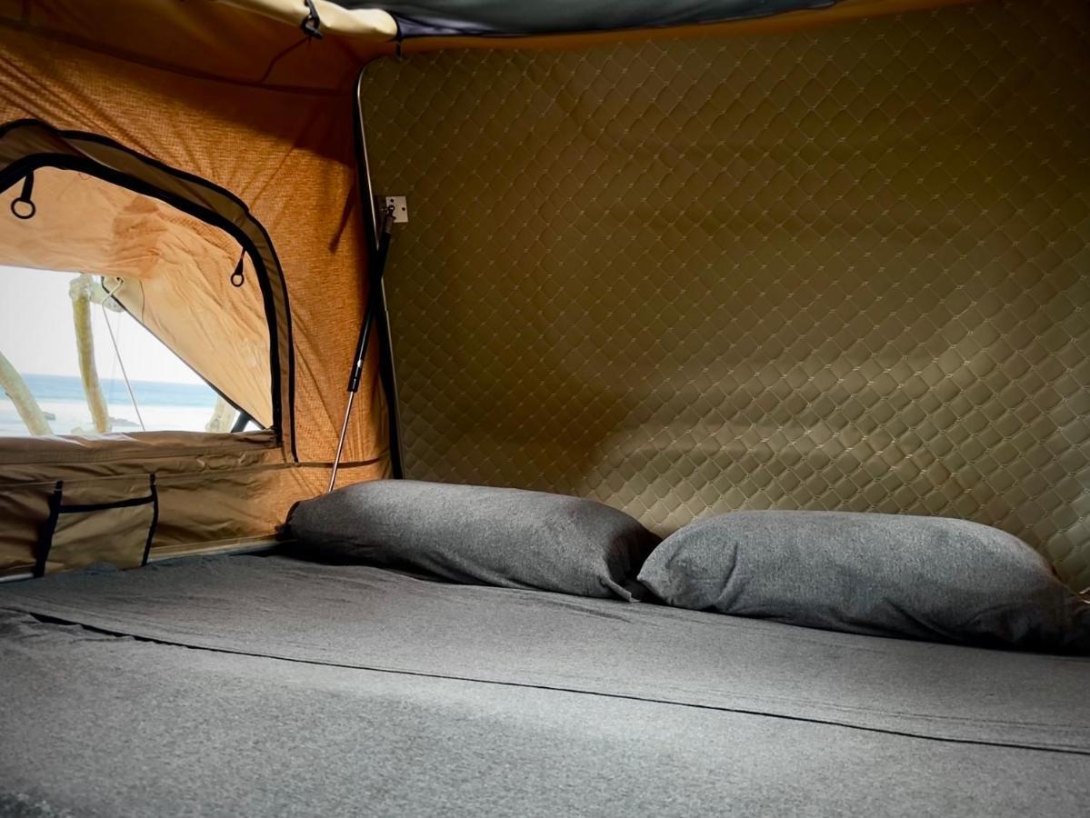 Explore Maui'S Diverse Campgrounds And Uncover The Island'S Beauty From Fresh Perspectives Every Day As You Journey With Aloha Glamp'S Great Jeep Equipped With A Rooftop Tent Paia Exterior photo